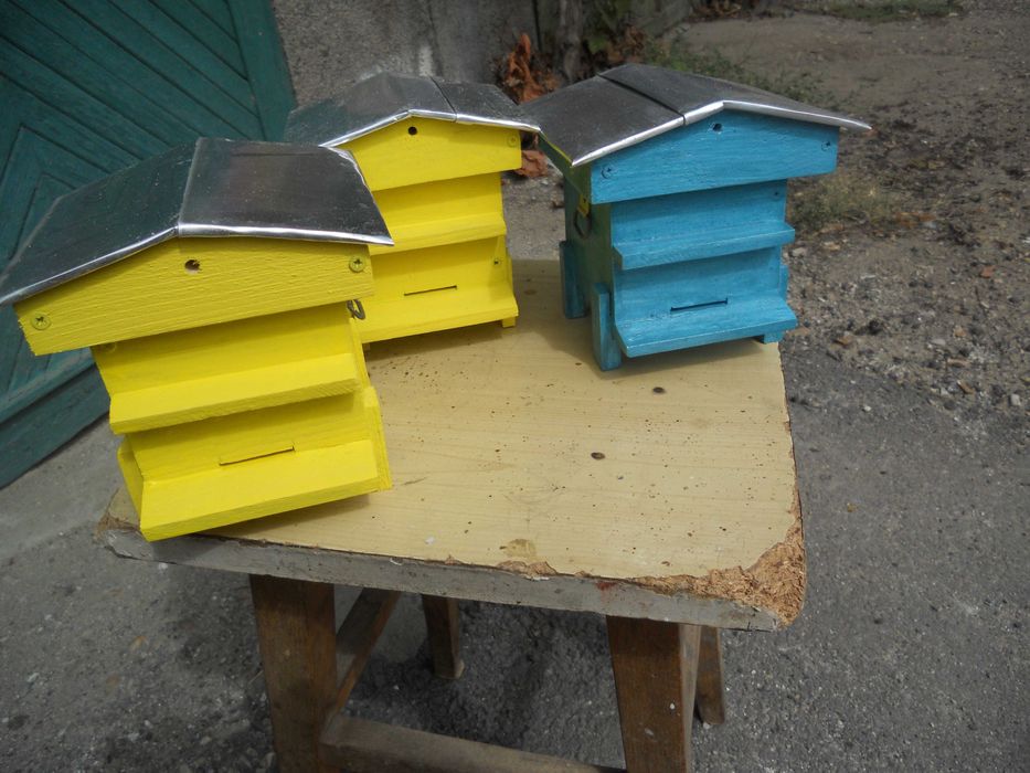 Сувенири за хора обичащи пчелите и меда.