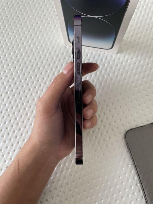 Продам IPhone 14 Pro Max