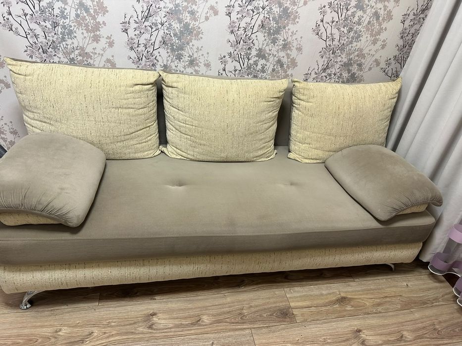 Продается диван мягкая мебель