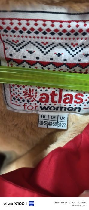 Теплая новая куртка размер 50-52