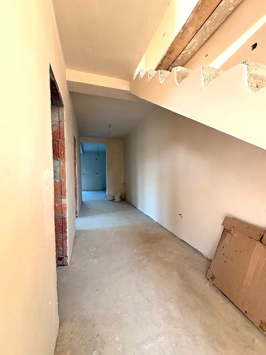 Duplex despartit prin camera Tehnica direct de la proprietar