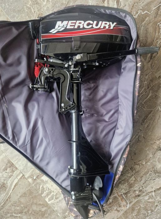 Продается лодка с мотором