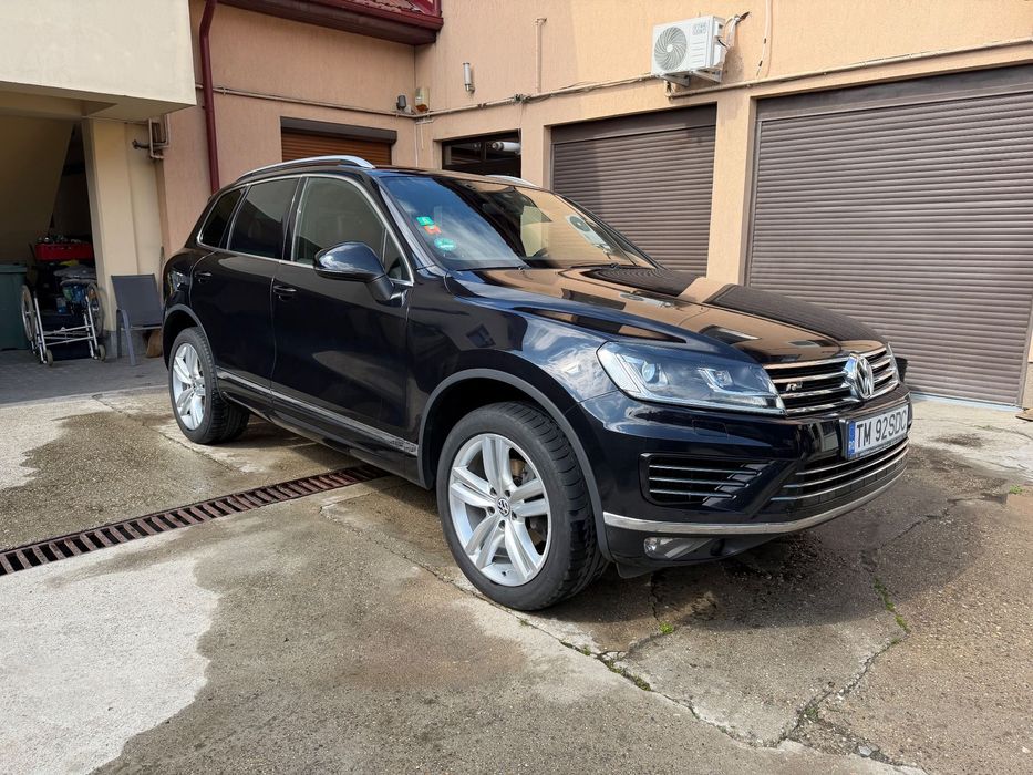 Volkswagen Touareg Persoana fizică / revizii la zi / inmatriculat