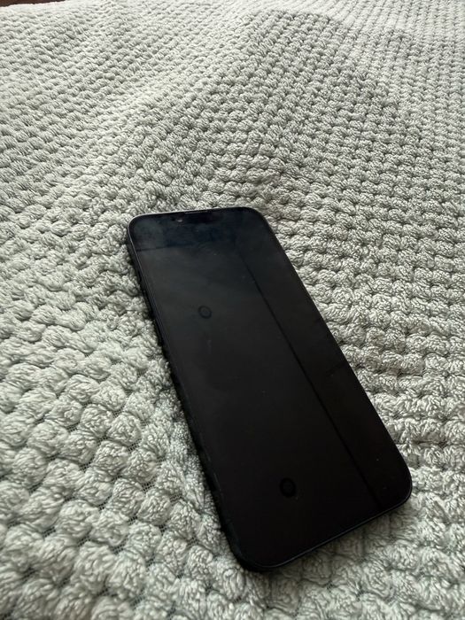 Продам iphone 14 midnight  128 gb