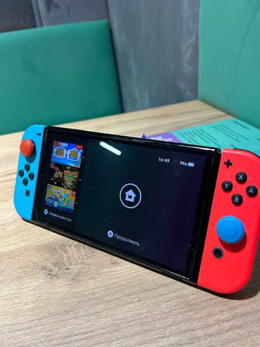 Nintendo Switch OLED + игры