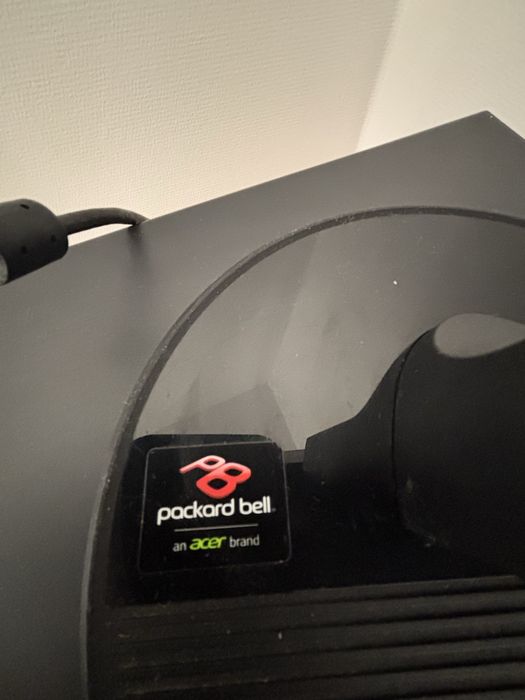 Компютър за офиса/ дома / компютърна конфигурация