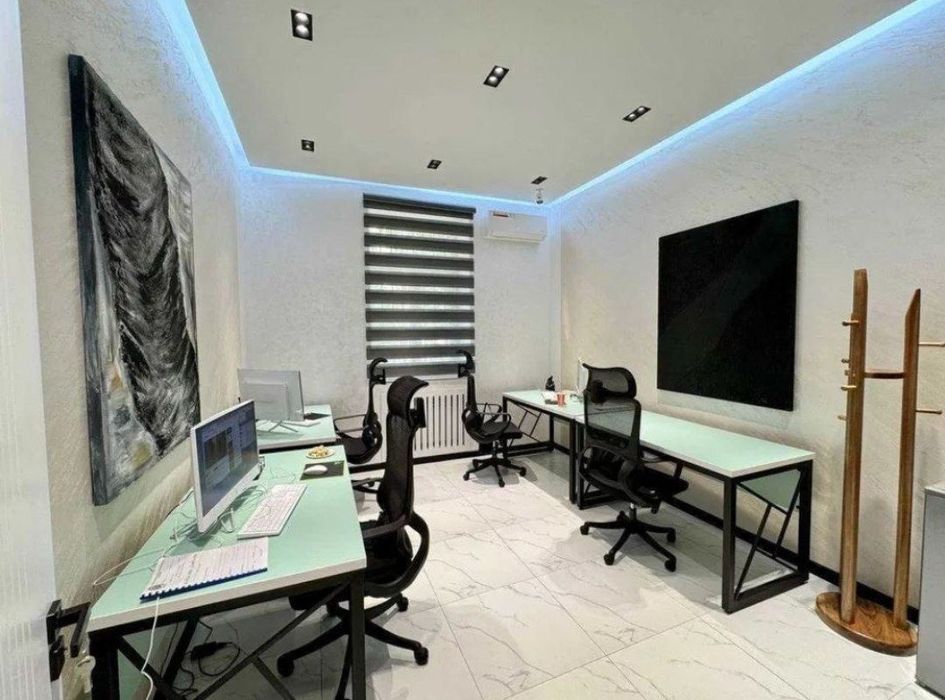 Аренда офиса на Ц-1. Садыка Азимова. 235 м²