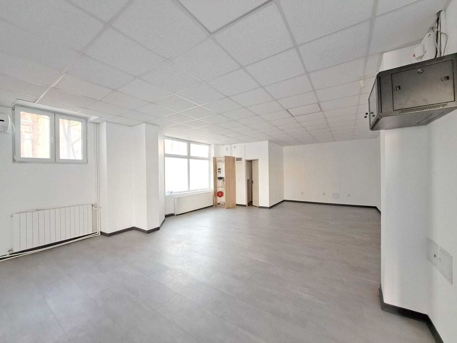 Spatiu comercial de vanzare  – Pacurari , Iasi ,186 MP