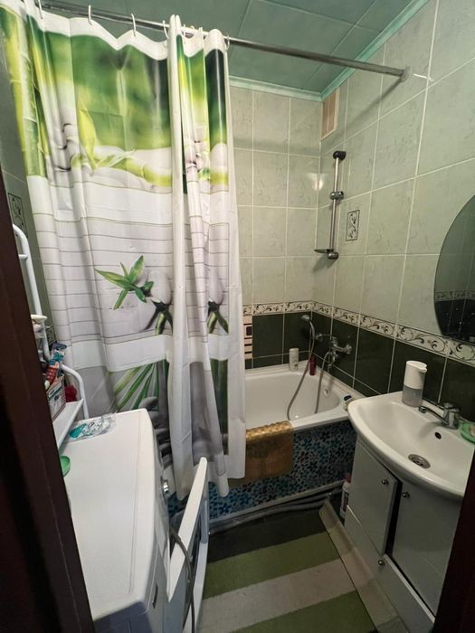 Квартира трехкомнатная