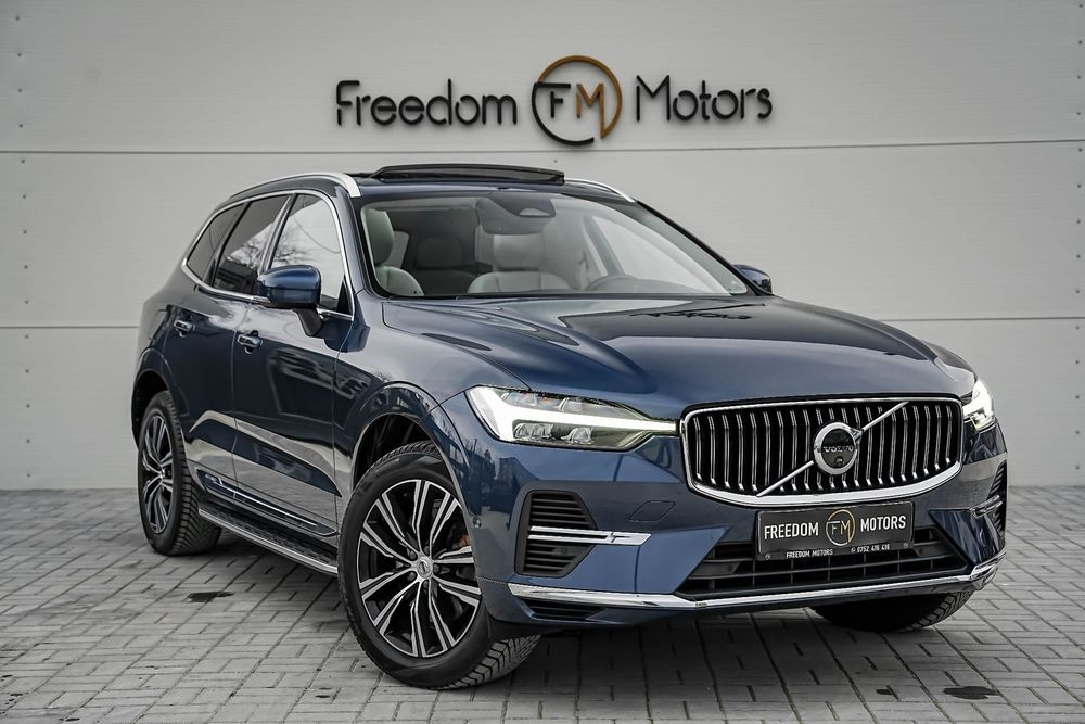 Volvo XC 60 Panoramic, Inscription, T6 Recharged, Camera, Garantie Volvo 12 luni