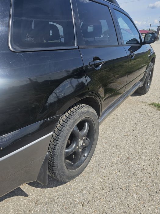 Mitsubishi Outlander 2.4 Бензин/ГАЗ