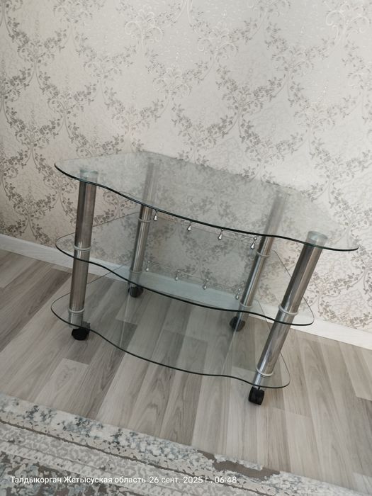 Подставка под телевизор