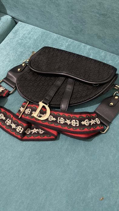 Сумка от диор. Сроочно продааам