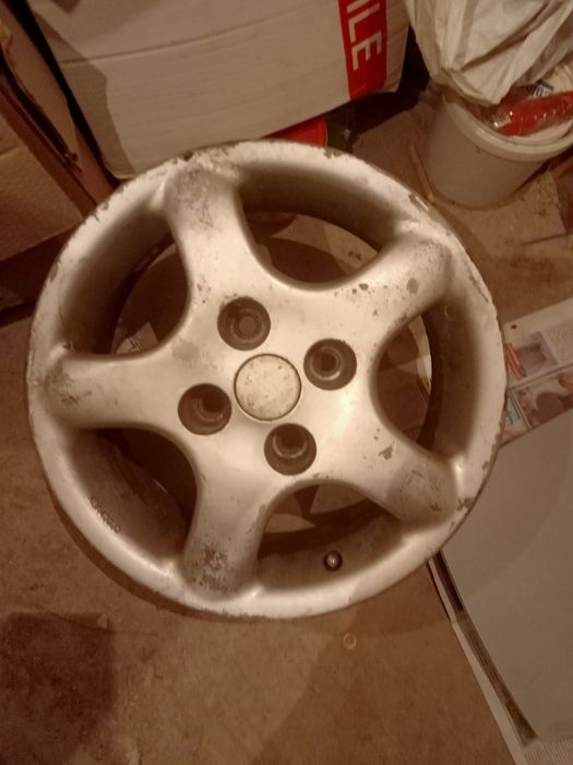 Алуминиеви джанти за ford escort