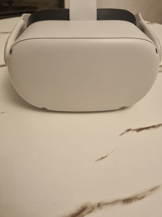 Vând Ochelari VR Oculus/Meta Quest 2