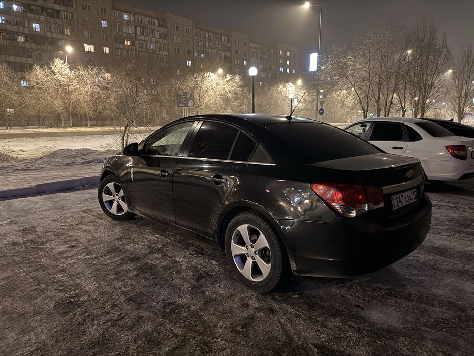 Продам chevrolet cruze