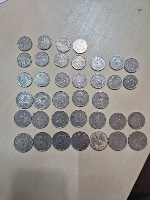 Германски марки 77