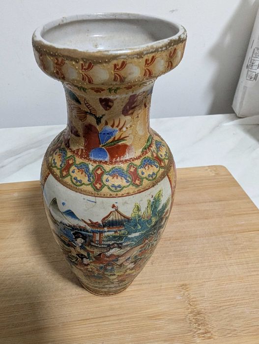 Vaza ceramica vintage pictata ,motiv chinezesc