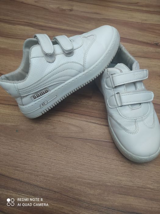 Коссовки на девочку .