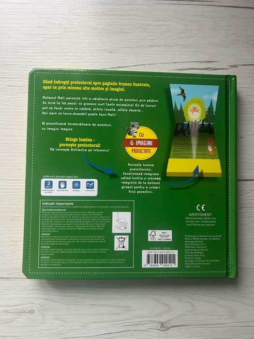 Carti cu puzzle , proiector