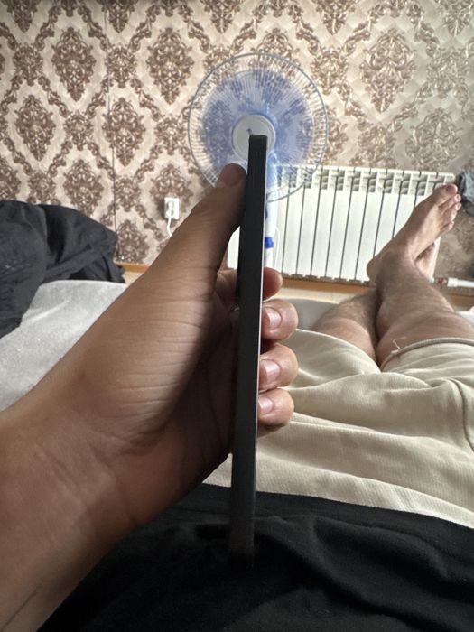 Продаю самсунг А17