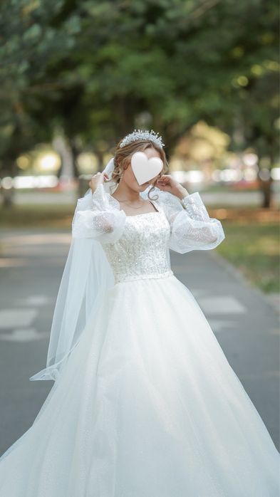 Свадебное платье