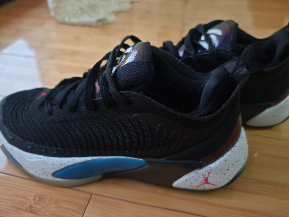 Adidași Jordan Luka 1 mărimea 42