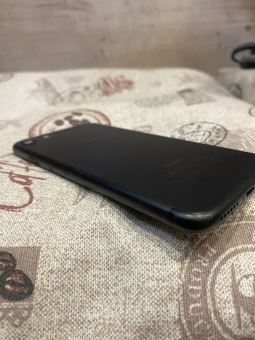 iPhone 7 128GB Black 100% Battery Health