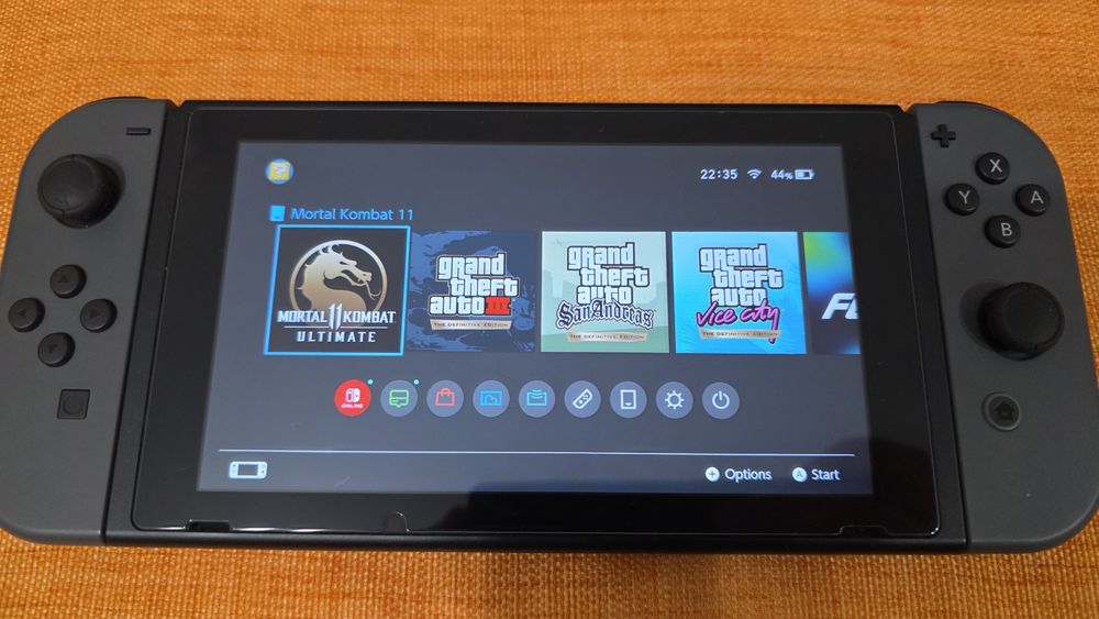 Nintendo Switch v2 Gray 512gb card FC26 Mario NBA2k26 Minecraft