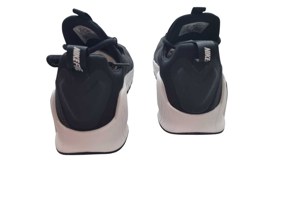 Дамски маратонки Nike