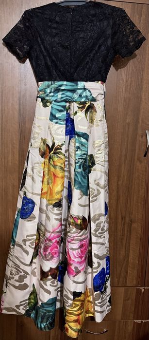 Продам женское платье