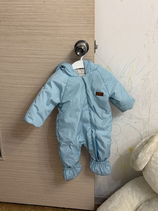 Продам комбинезон 68 р.