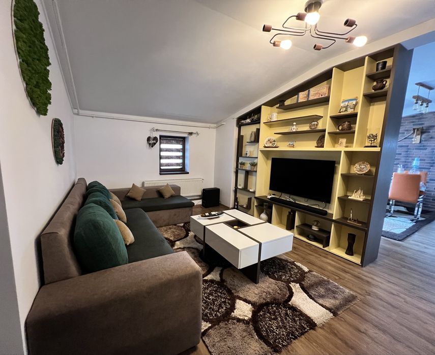 Apartament 69 mp, 3 camere, Mansarda, Zona Soarelui