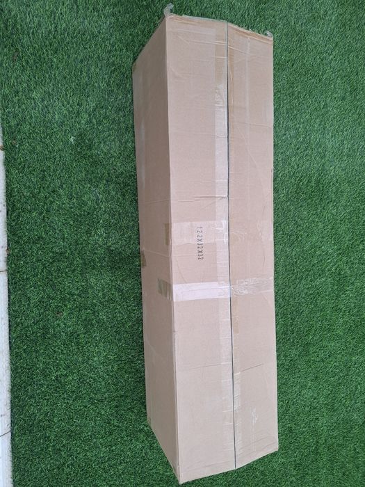 Каробка 1.22 ×32×32 размер 5000 сум 1 донаси  келишамиза 300 тача бор