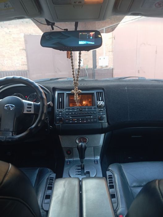 Продам Infinity fx35