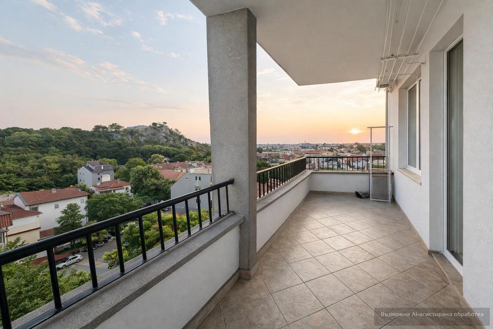 С паркомясто! Тристаен апартамент под наем в Център