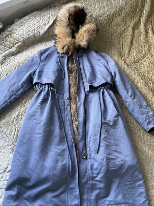 Продам Парку Зимню