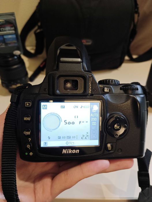 Nikon D40 жирный комплект