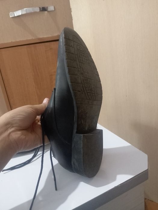 Продам туфли размер 40