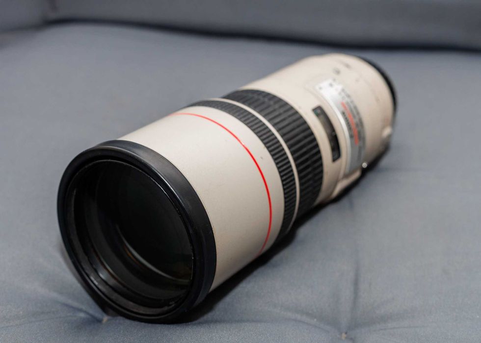 De vanzare obiectiv Canon EF 300mm f/4 L IS USM