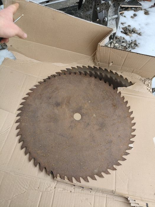 Fierăstrău circular