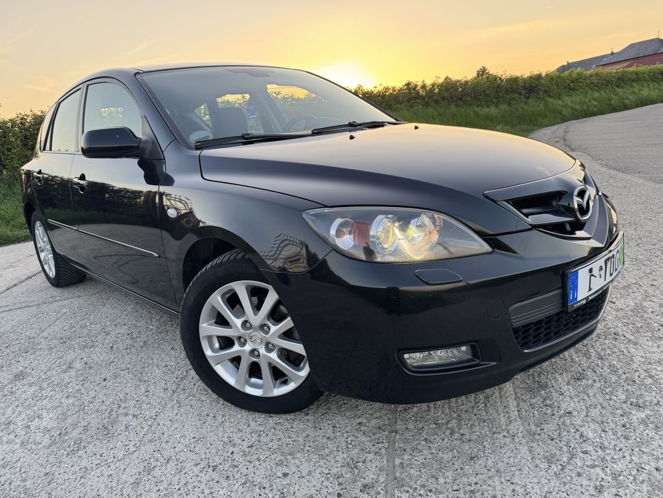 Mazda 3 Bk  * KINTARO * 1.6 Benzina 105 CP  * Xenon * Scaune Incalzite * Fara Rugina *