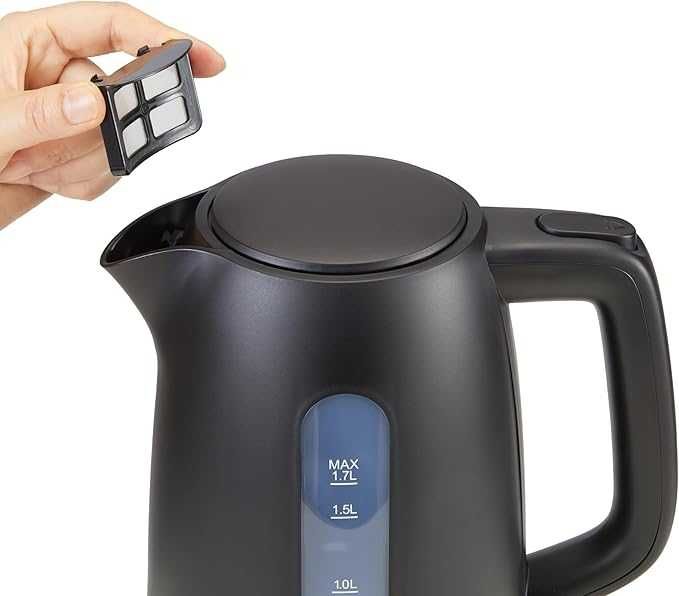 Кана Amazon Basics 1.7 л, 2200 W, без BPA с 360