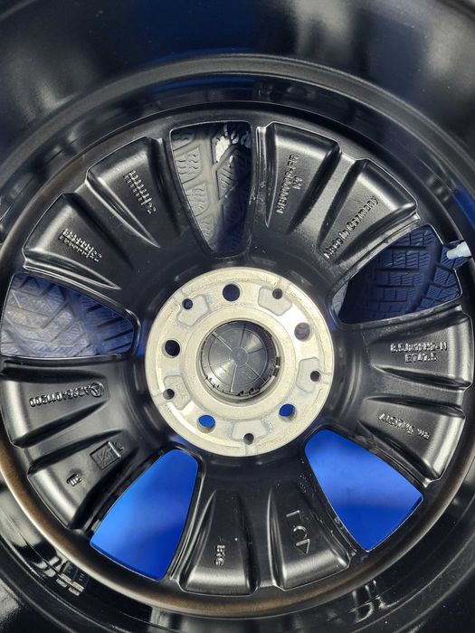 Jante 19 inch OE Mercedes EQE V295 A2954011200 -anvelope de iarnă 2023