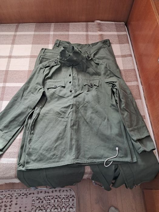 Камуфлажни шуби, ризи, панталони, шапки, тениски