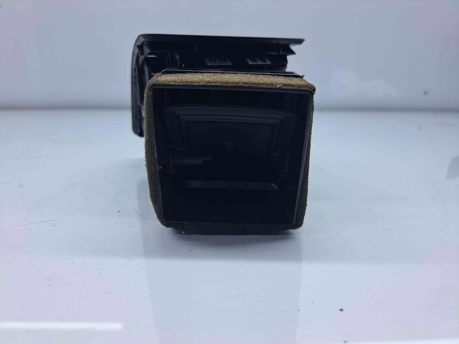 Grila aerisire stanga Skoda Octavia 2 Combi (1Z5) [Fabr 2004-2013] Fa