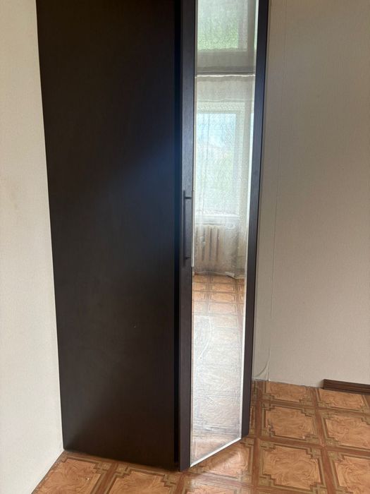 Продам шкаф срочно