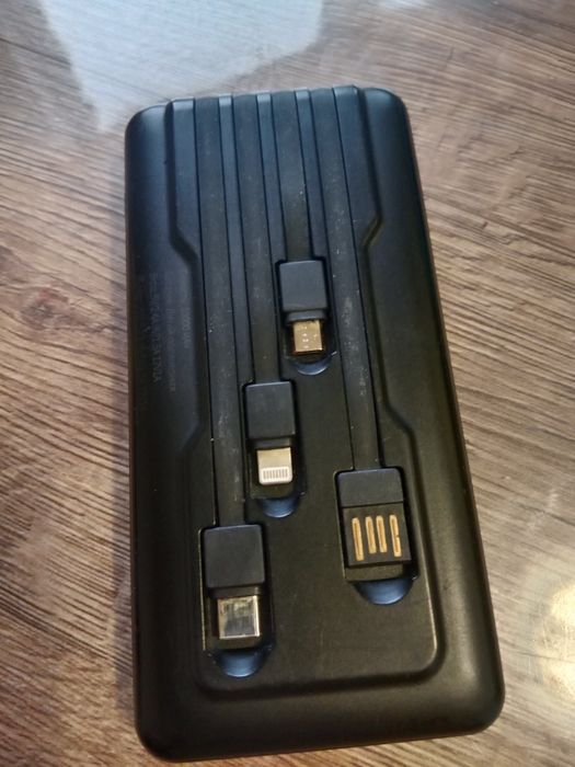 Продам Пауэрбанк