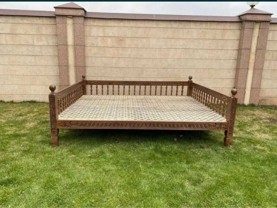 стулья • стол • топчан • беседка • тапчан • сәкі • сакі • лестница