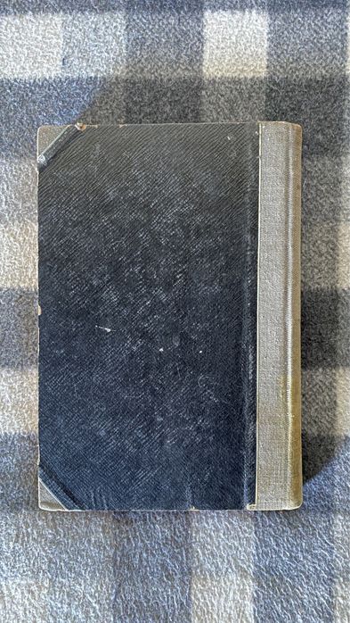 Антикварна книга Пчеларство/Ветеринарство